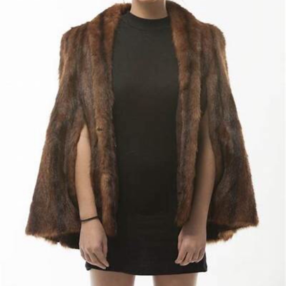 J W Carlson Furs Mahogany Mink Cape w/pockets OS GORGEOUS!!